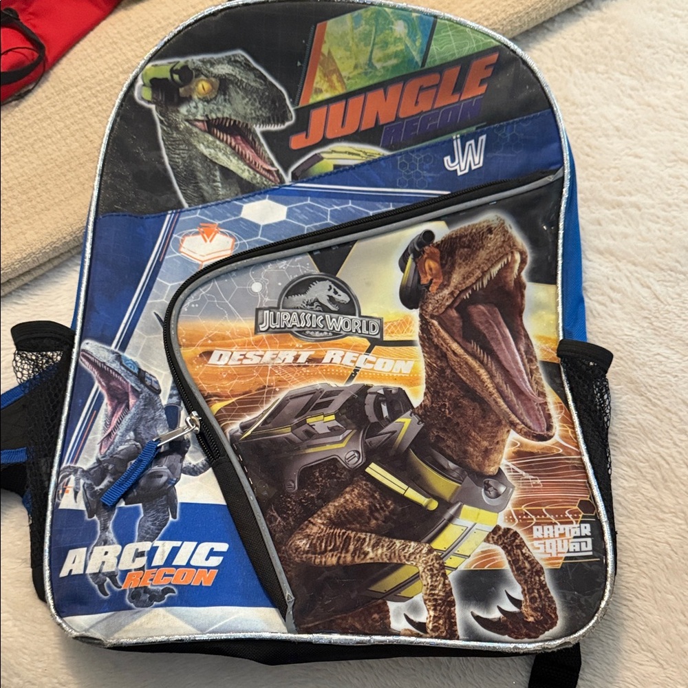 Jurassic World Kids Backpack - RARE new w/o tags